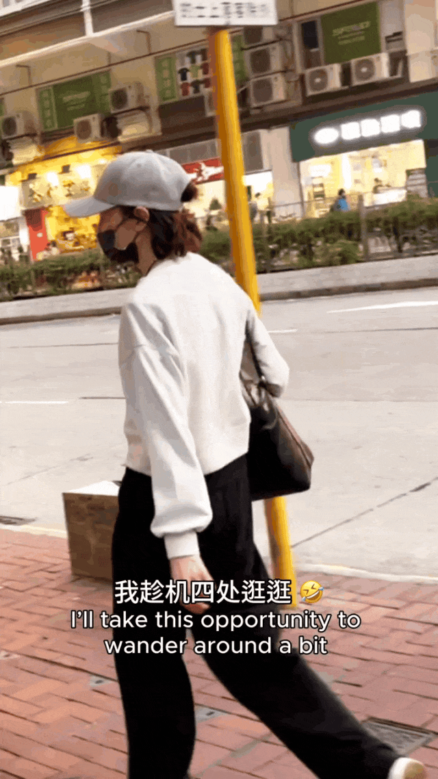 火遍全网60岁依然是大家最爱的穿衣榜样AG真人百家家乐app张曼玉的平价穿搭(图25)